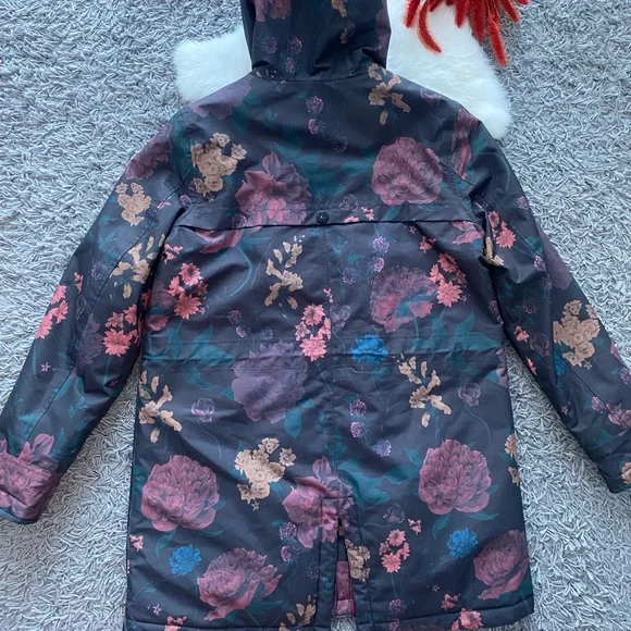 Arctic Expedition Waterproof Parka - Picture 8 of 12